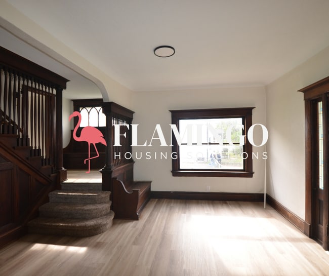 Building Photo - 420 Grafton Ave