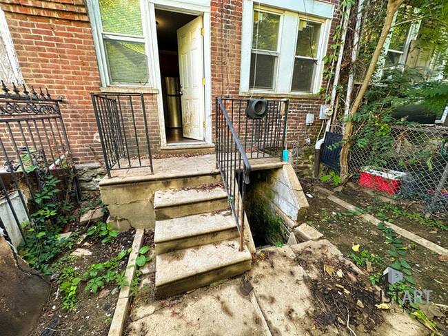 Building Photo - 3 Bedroom House in Belfield, Philadelphia