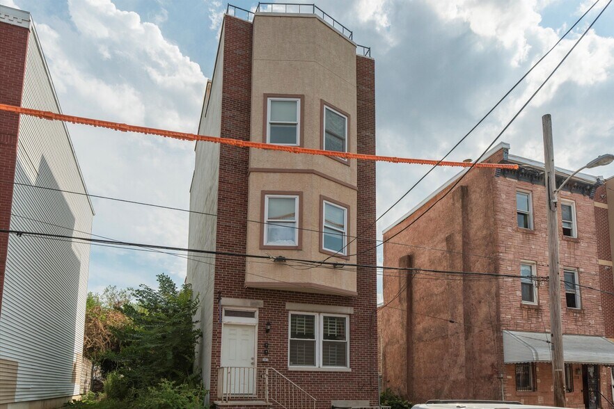 Building Photo - 1714 Fontain St