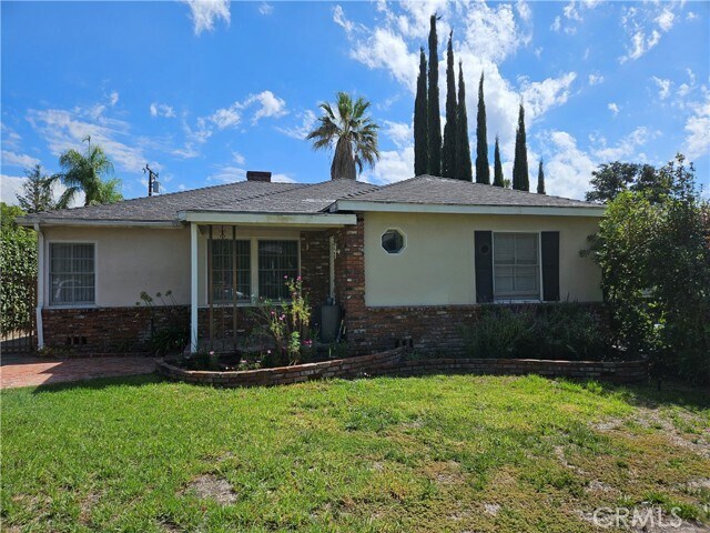 Primary Photo - 4814 Grand Ave