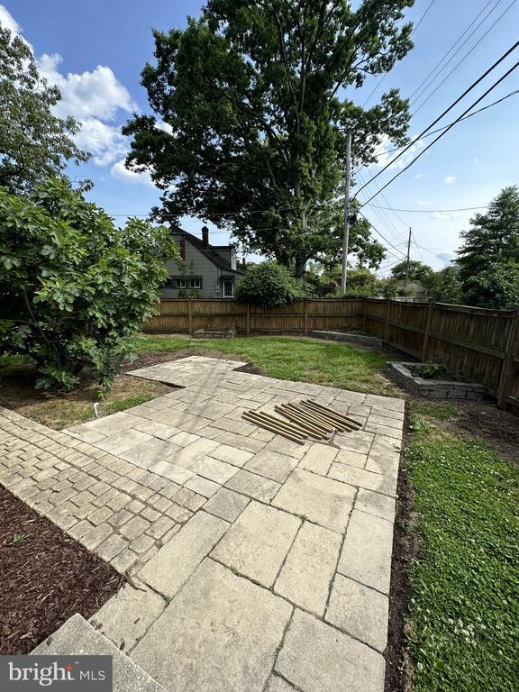 Building Photo - 2107 Belle View Blvd