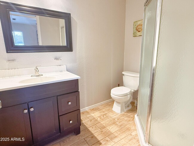 Building Photo - 716 W Nopal Pl