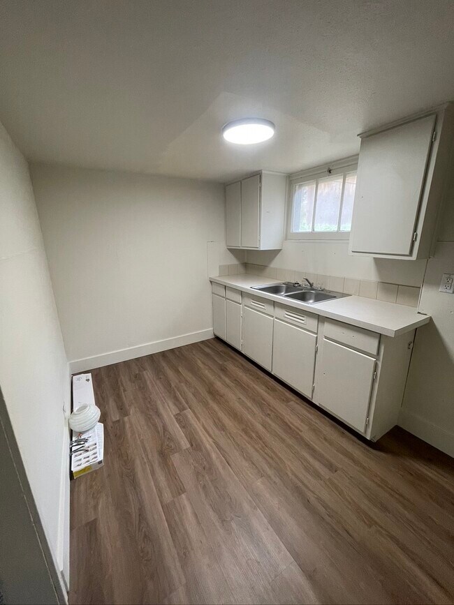 Kitchen - not pictured is an oven that will be included - 903 S 19th Ave