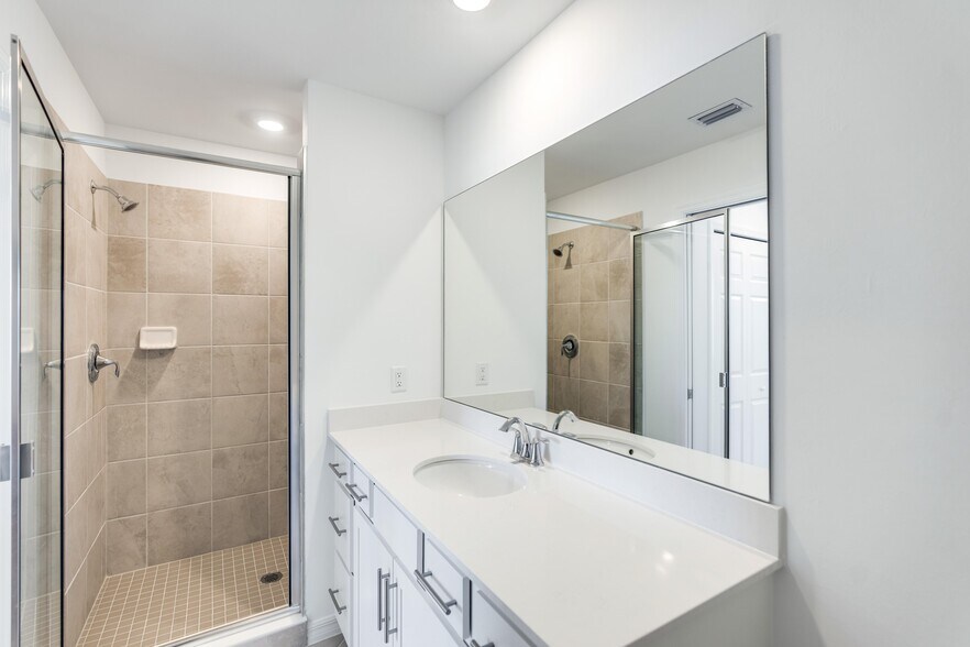 Building Photo - 43977 Boardwalk Loop