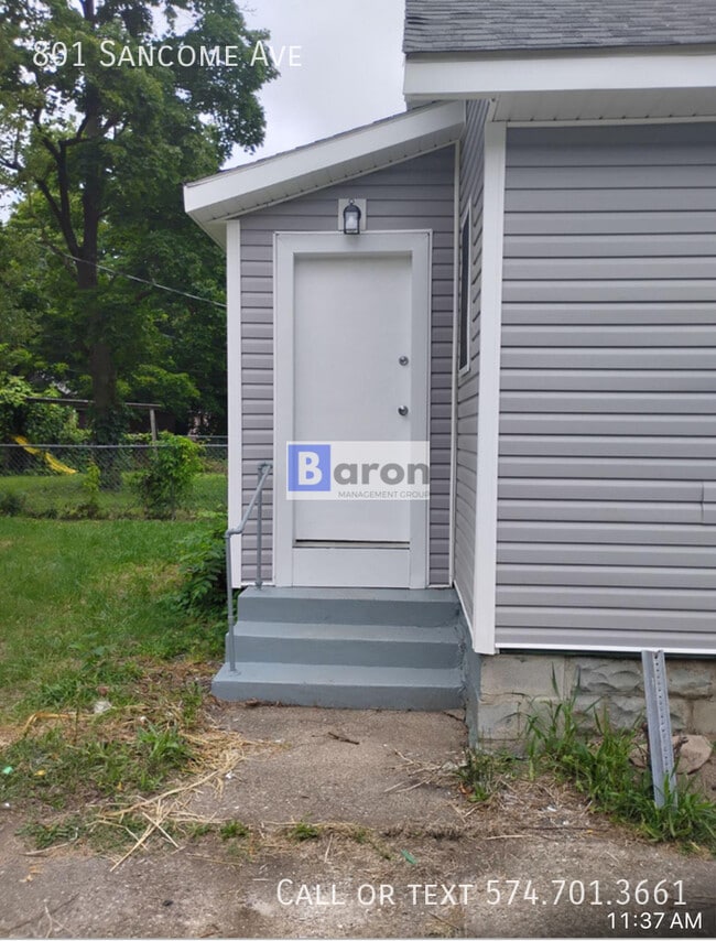 Building Photo - 801 Sancome Ave