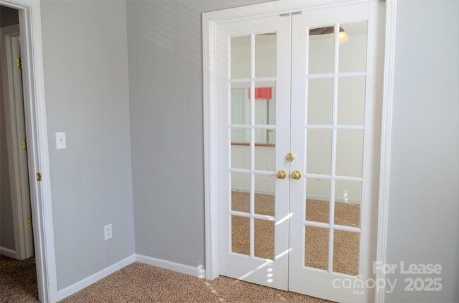Building Photo - 16217 Peachmont Dr