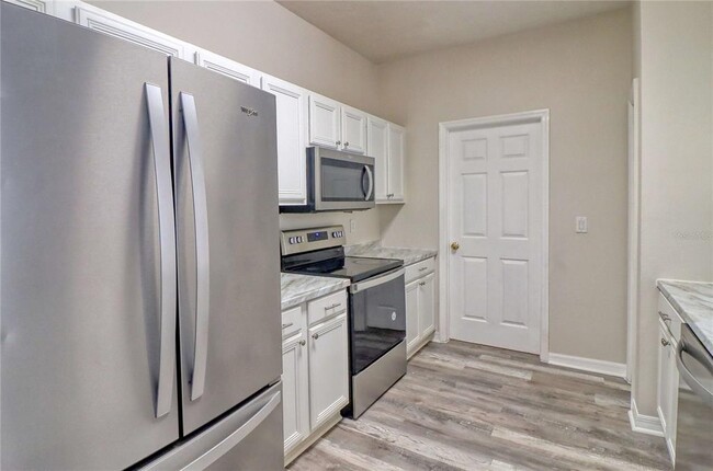Building Photo - 8509 Broken Willow Ct