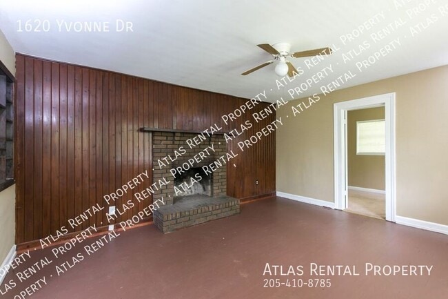 Building Photo - 1620 Yvonne Dr