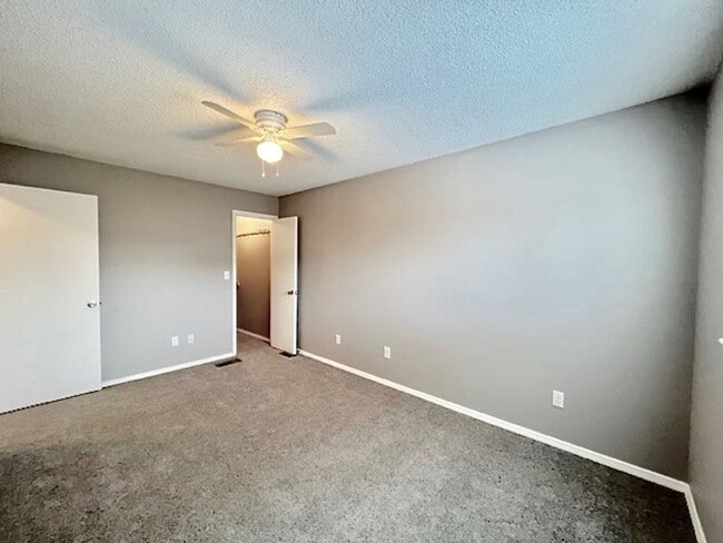 Building Photo - 3 Bedroom 1.5 Bath Home in Briargate with ...