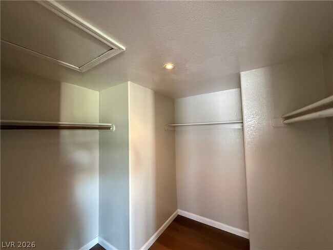Building Photo - 2744 Chokeberry Ct