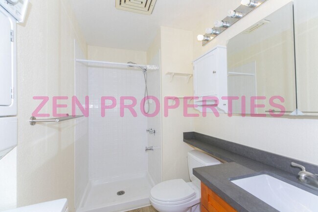 Building Photo - a 2 bdrm, 2 bath townhome  with 1 prkg at Villages at Waipio