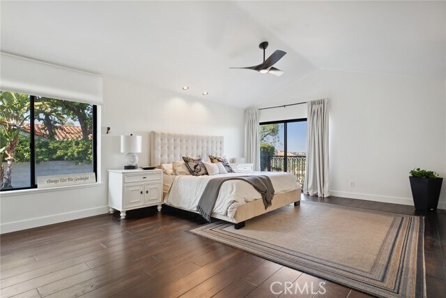 Building Photo - 4372 Park Vicente