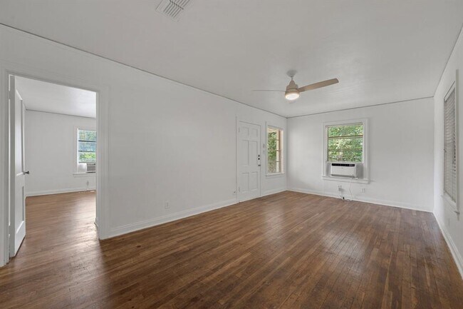 Building Photo - 1520 Ullrich Ave