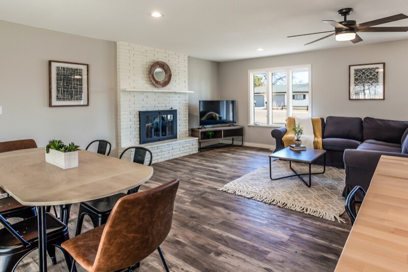 Building Photo - 3521 Kenyon Dr