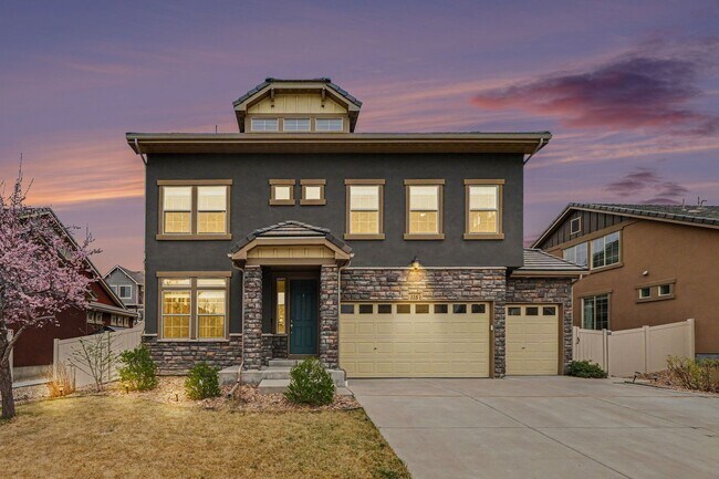 Building Photo - Stunning 4bed/3bath Oakwood Model Home in Erie