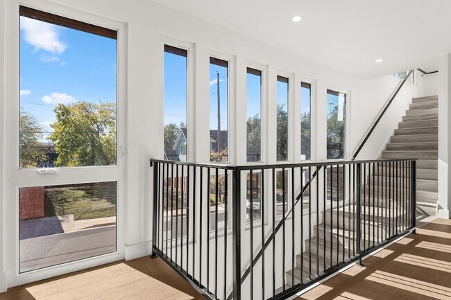 Building Photo - 3814 Wadford St