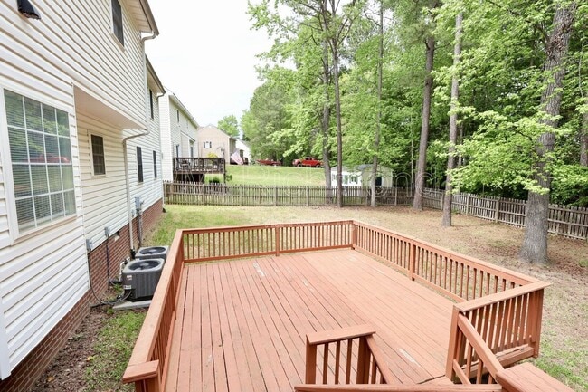 Building Photo - 3713 Mill Meadow Dr