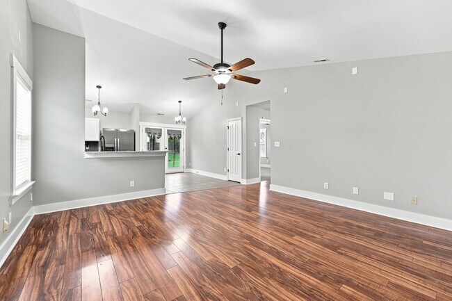 Building Photo - 5519 Mt Mansfield Rd