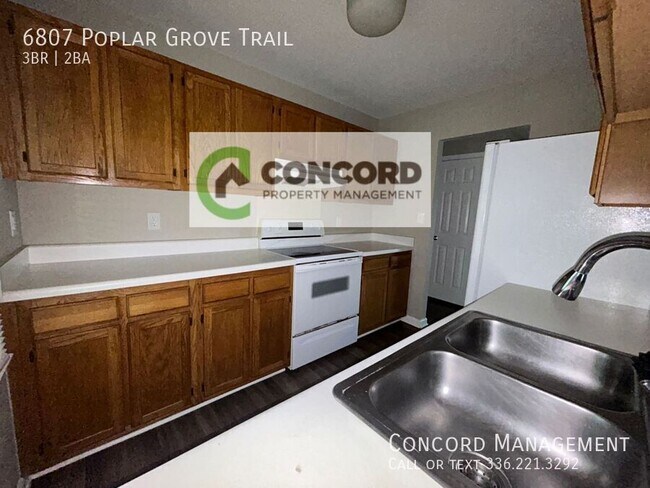 Building Photo - 6807 Poplar Grove Trail