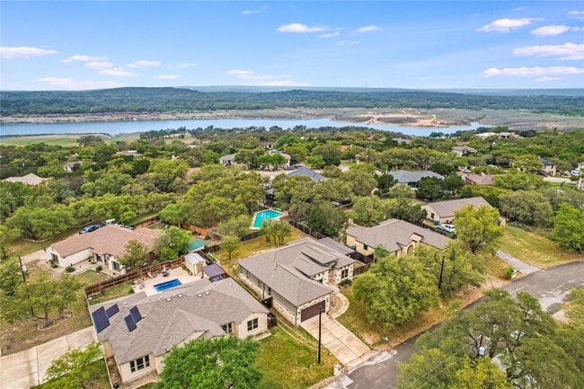 Building Photo - 21434 Lakefront Dr
