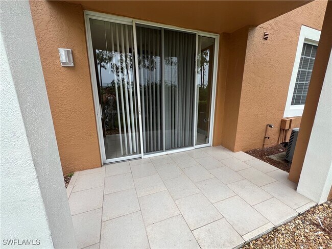 Building Photo - 1150 Wildwood Lakes Blvd