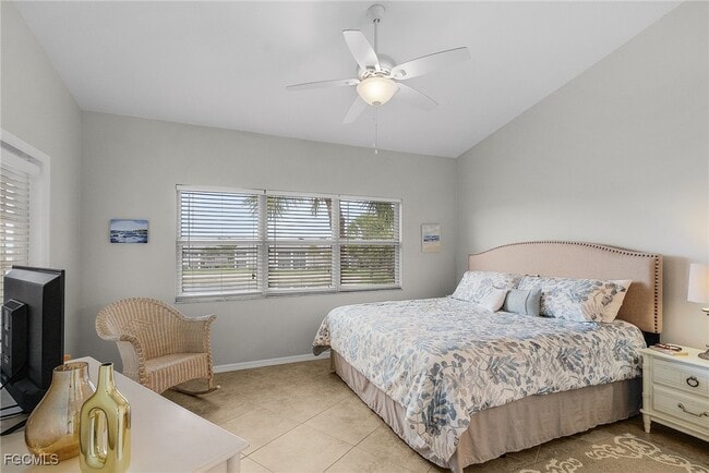 Building Photo - 12131 Summergate Cir