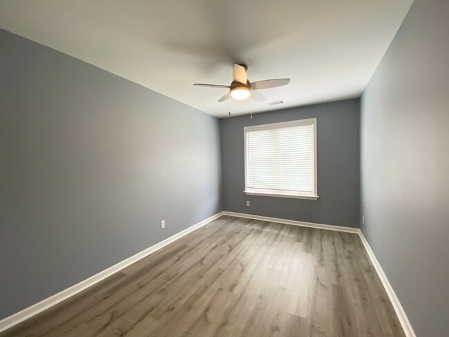 Building Photo - Spacious Townhome located on Hilton Head I...