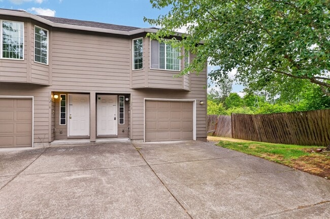 Building Photo - Centrally Located Studio Apartment in Beaverton