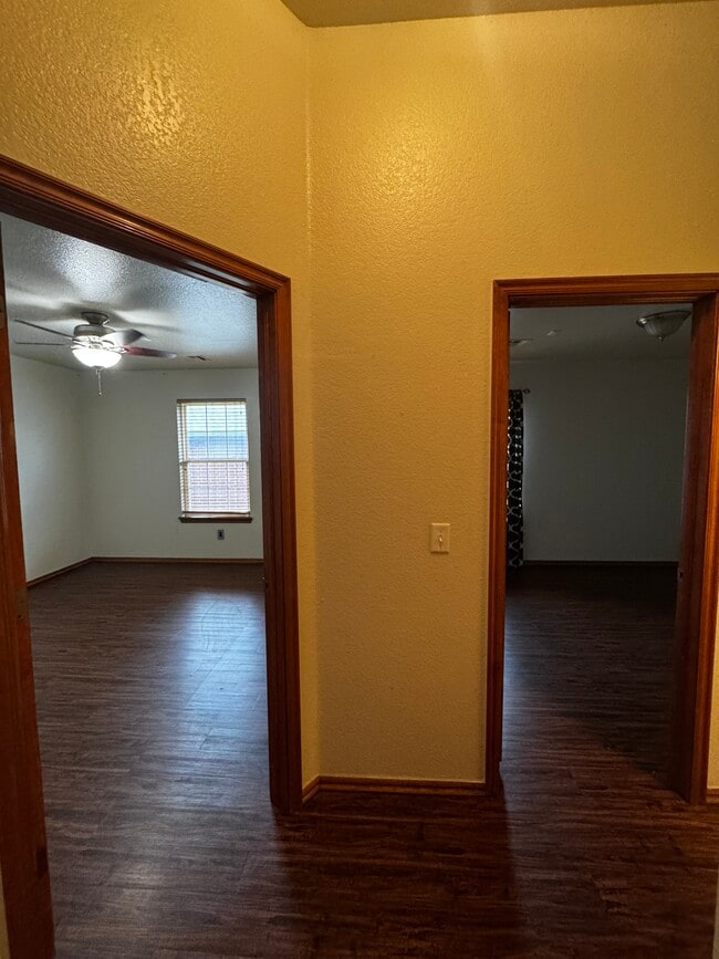 Building Photo - 17317 Bronze Ln