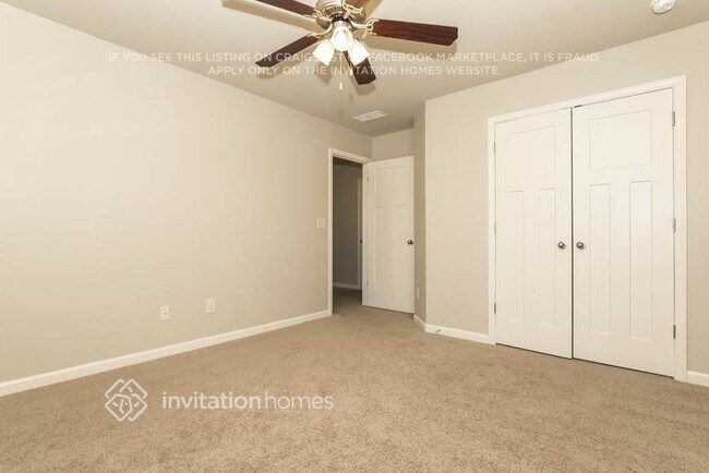 Building Photo - 3603 Walking Stick Way NE