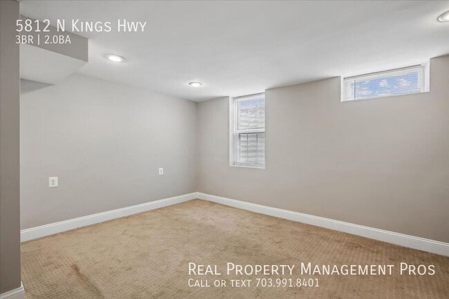 Building Photo - 5812 N Kings Hwy