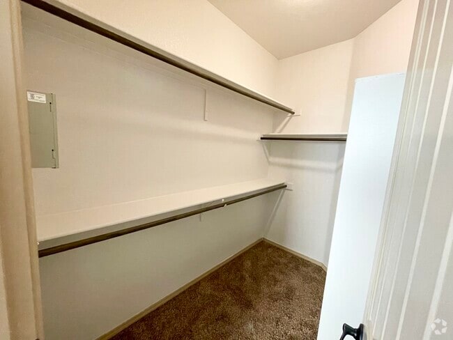 Building Photo - 13209 Bywell