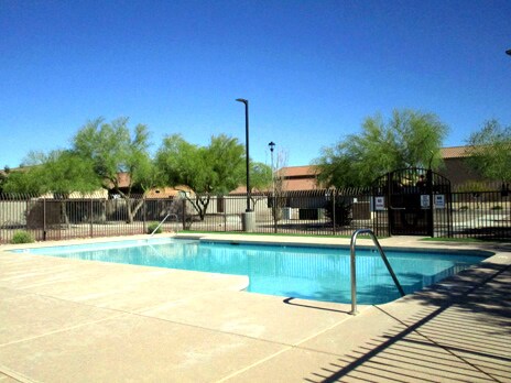 Building Photo - Nice Two-Story Family Home In Rita Ranch w...