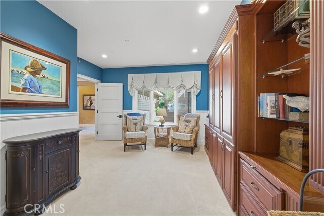 Building Photo - 5 Stickley Dr