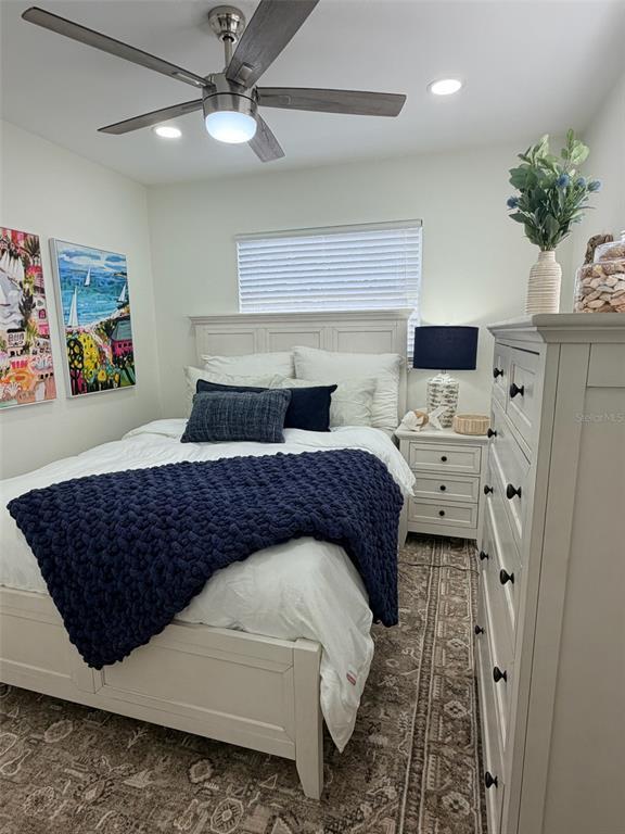 Building Photo - 2440 Hillview St