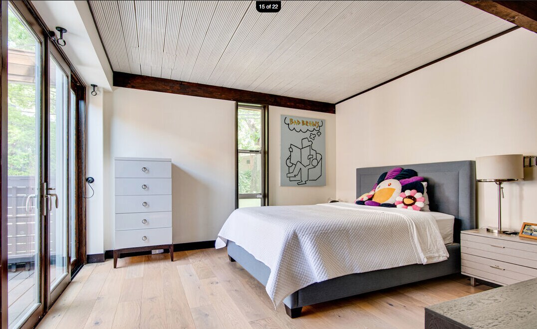 Building Photo - 9624 Yoakum Dr