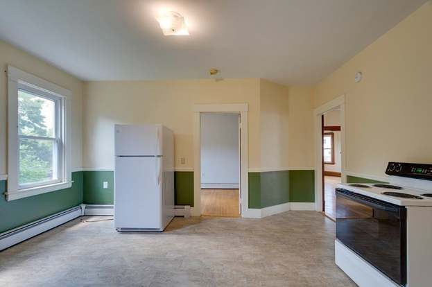 Building Photo - 48 Seaver St