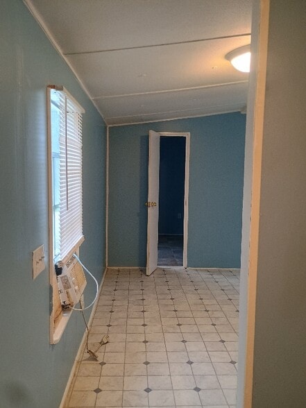 Building Photo - 113 Stephanie Ct