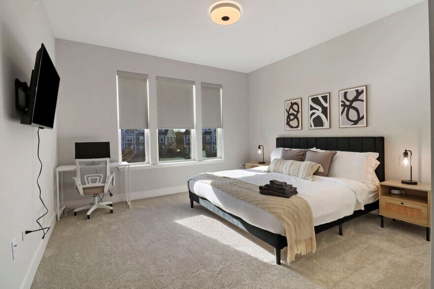 Building Photo - 28294 Ferry Rd