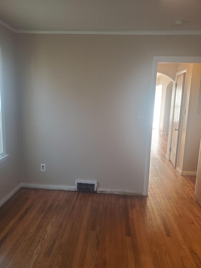 Building Photo - 12311 Laing St