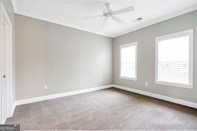 Building Photo - 5408 Glenridge Cove NE