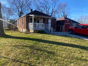 Building Photo - 1237 E Pleasant Run Pkwy S Dr