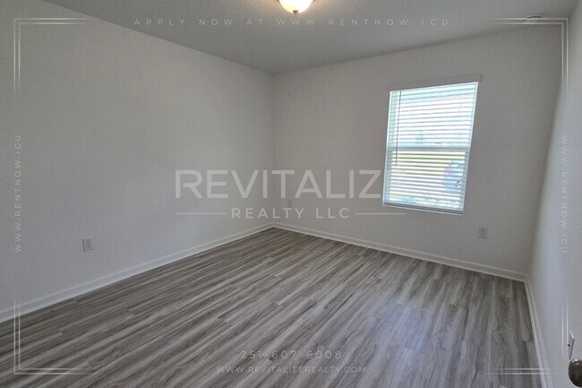 Building Photo - 4BR Home with Community Pool & Gym – Roberts Cove, Foley