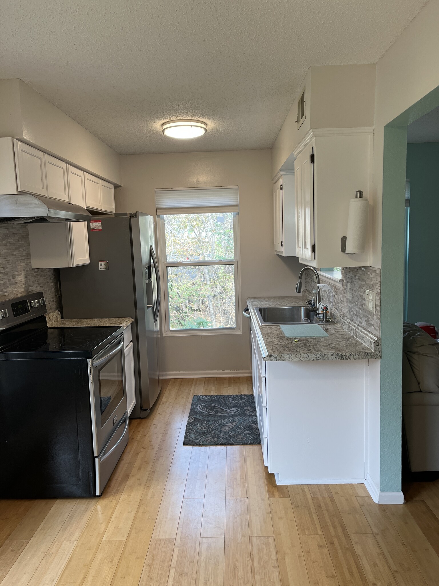 Building Photo - 6432 Pflumm Rd