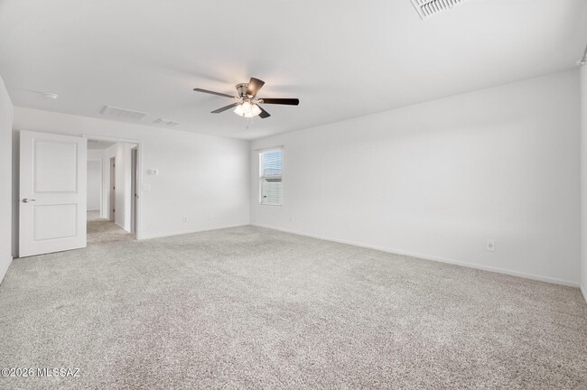 Building Photo - 7801 S Walnutview Dr