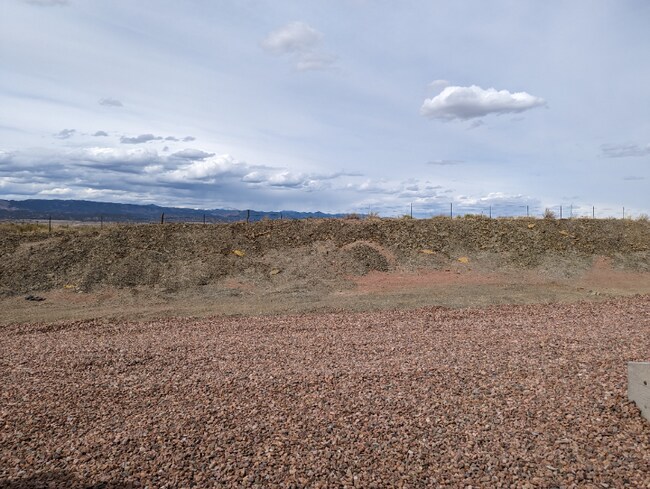 Building Photo - 651 S Union St