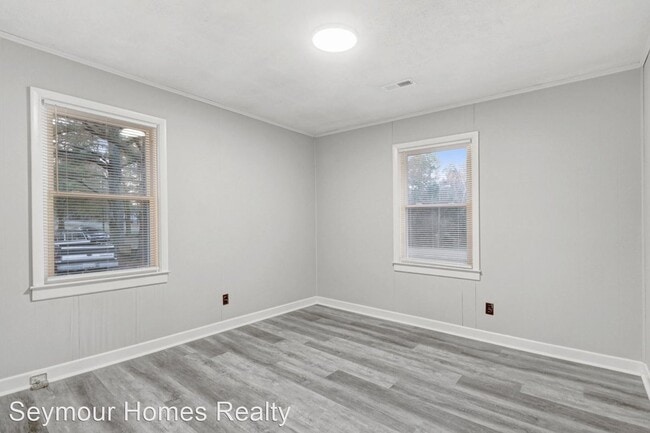 Building Photo - 3 br, 1 bath House - 178 Best Avenue