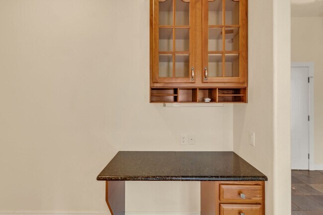 Building Photo - 2245 Idella Ct
