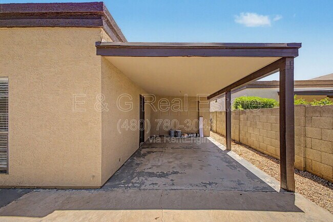 Building Photo - 4208 W Villa Maria Dr