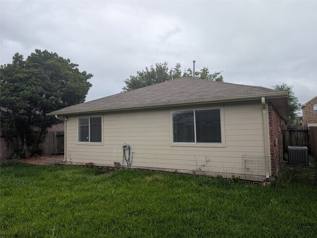 Building Photo - 1822 Fergus Park Ct